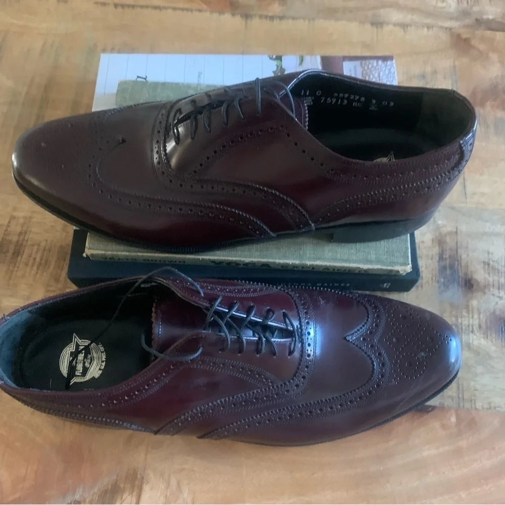 Florsheim Wingtip Leather Lace Up Formal Maroon Shoes Size 11